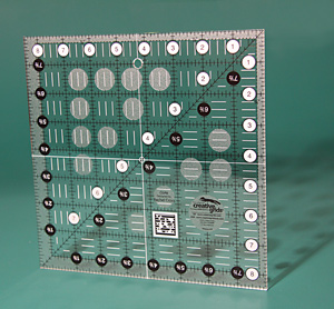 Creative Grids CGR 8-1/2 x 8-1/2 non slip ruler