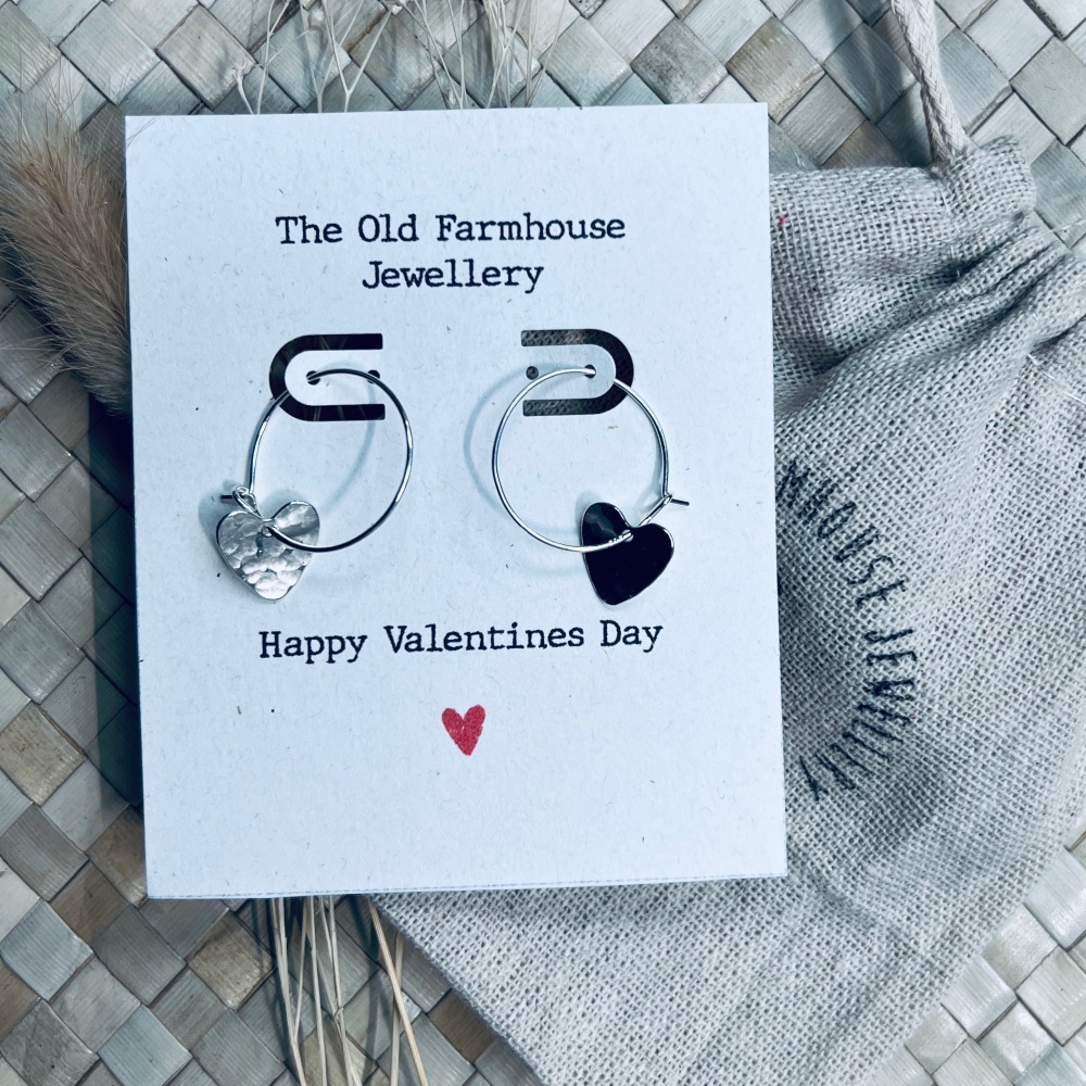 Valentine’s Day - Heart Hoops (small)