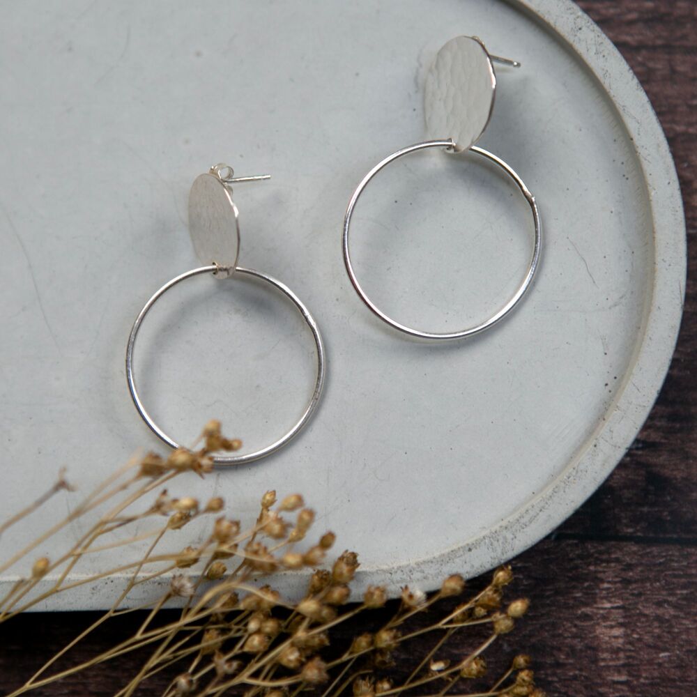 Entwined Large Sterling Silver 2-Circle Hammered Wire Earrings – Love Jesse  Designs