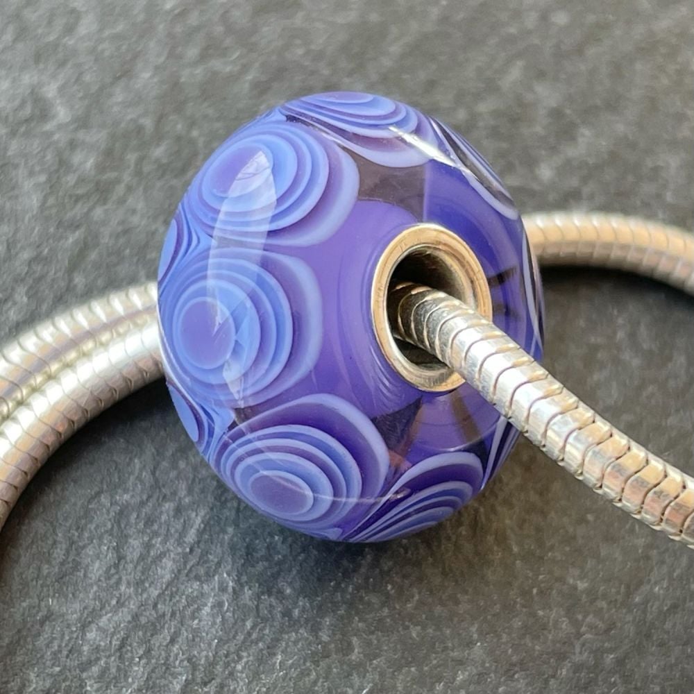 'Periwinkle' Silver Core Charm Bead