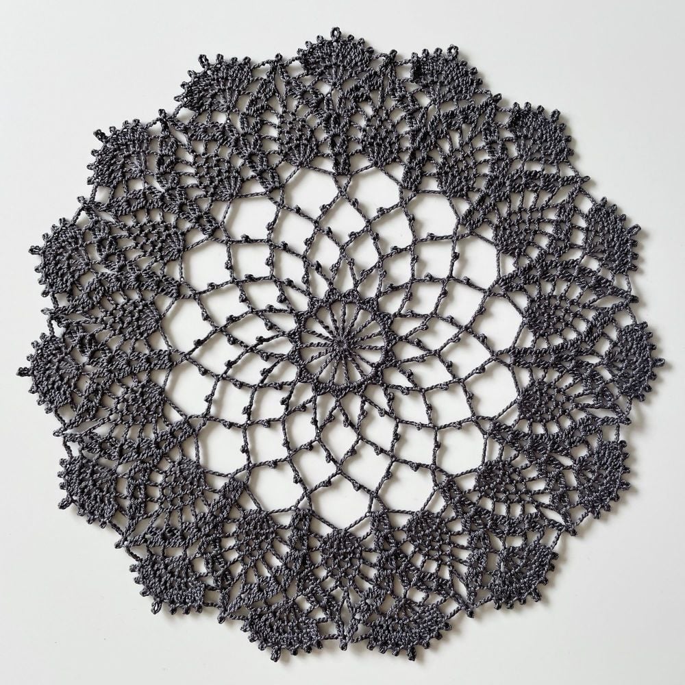 'Pineapple Portrait' Crochet Doily