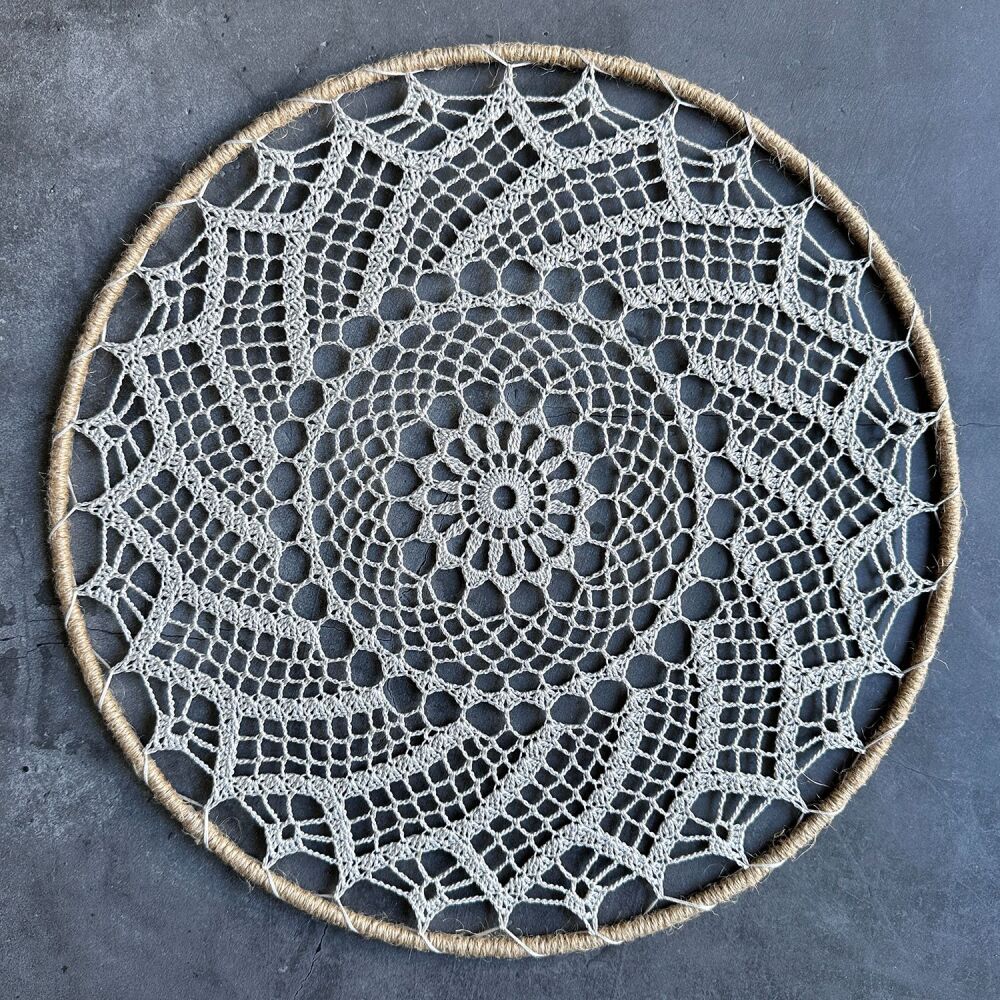 Crochet Mandala (35cm) - Pinwheel Mesh