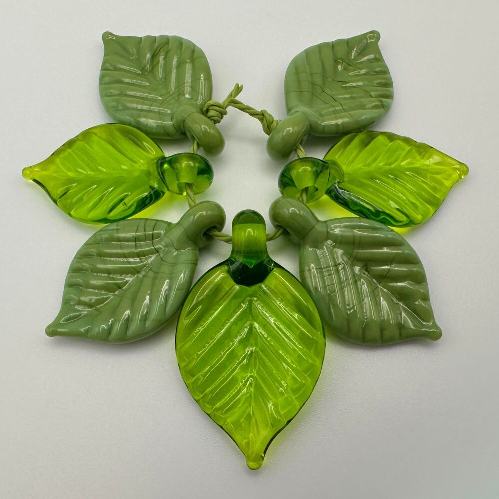 Leaf Bead Mix 01