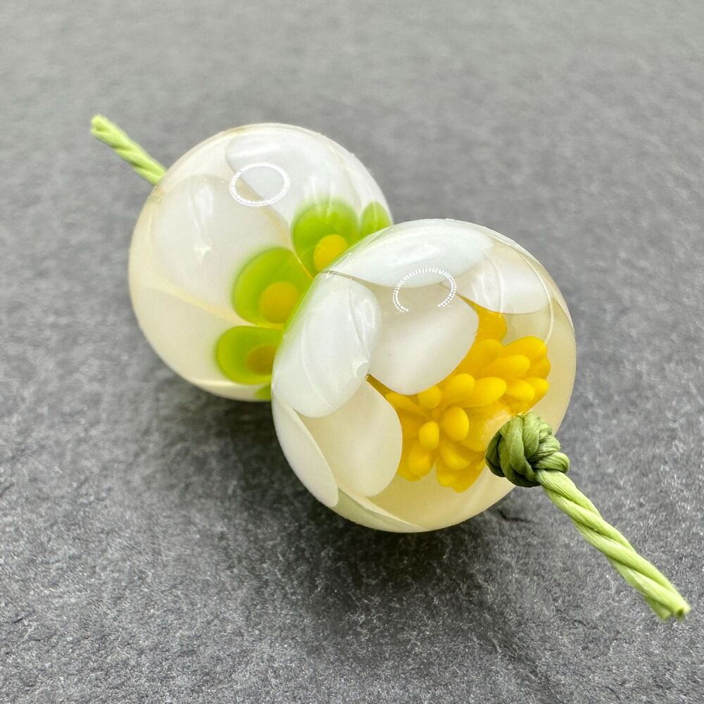 'Petalplosion' Pair - White, Yellow & Green