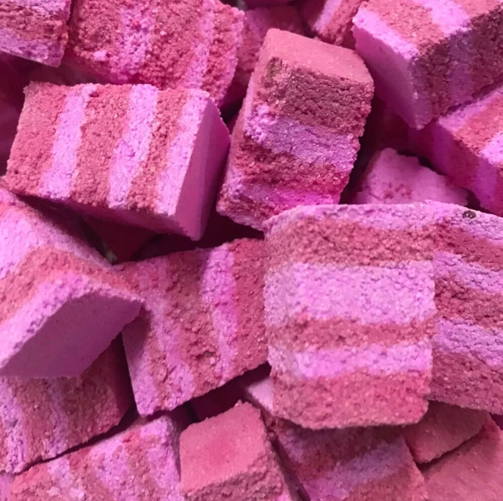 Velveteen Rose Bath Rocks - 150g Bag