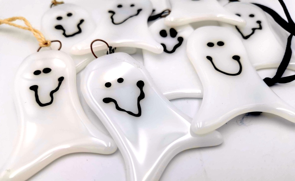 Fused glass Ghost Decoration