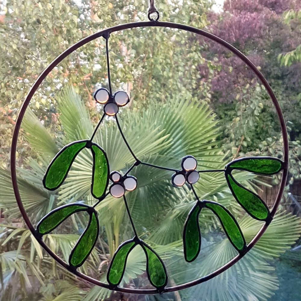 stainedglassmistletoe4