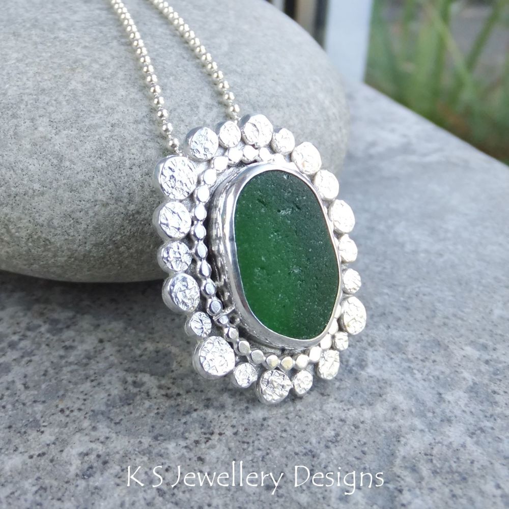 Green Sea Glass Textured Pebbles Frame Sterling Silver Pendant