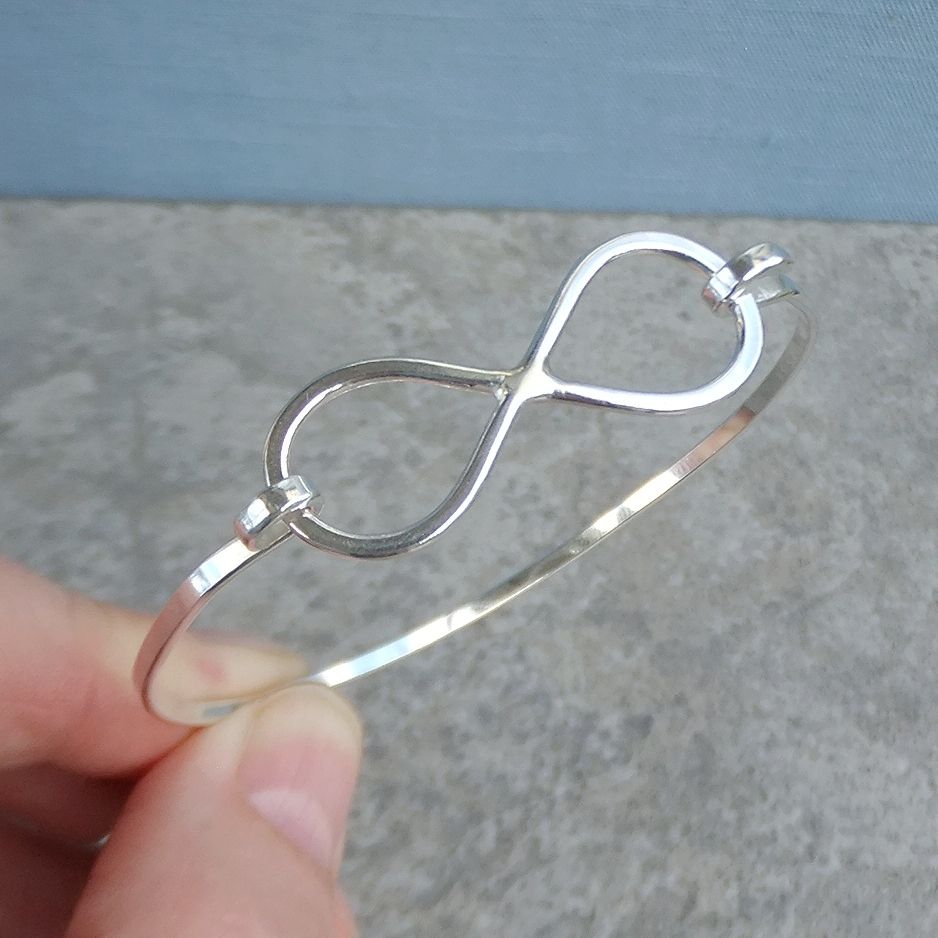 Infinity Loops Sterling Silver Wire Bangle
