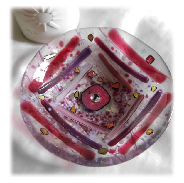 13cm Round Pink Striped Bowl FUSED 004 #1502 FREE 16.00