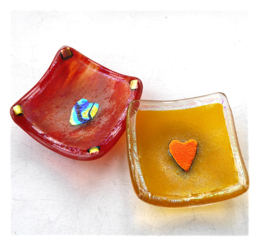 Ring Earring Fused Heart Glass Dish Yellow or Red