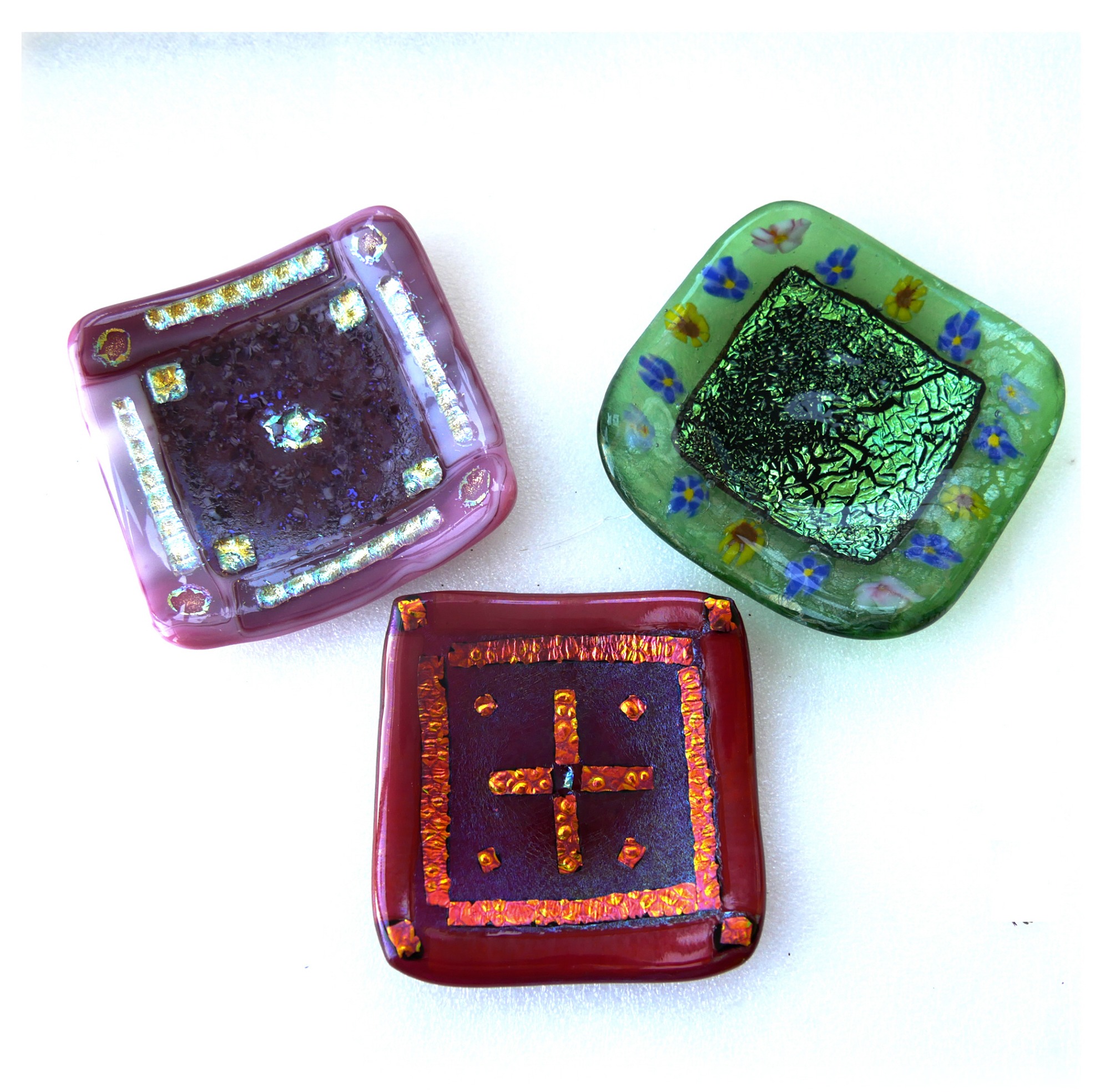 Fused Glass Dish Dichroic Pink Flowery Green or Deep Red 9cm