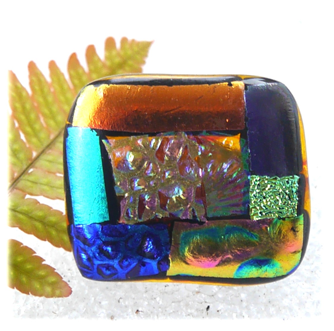 Brooch Fused Dichroic 096 #2310 FREE 8.00..jpg