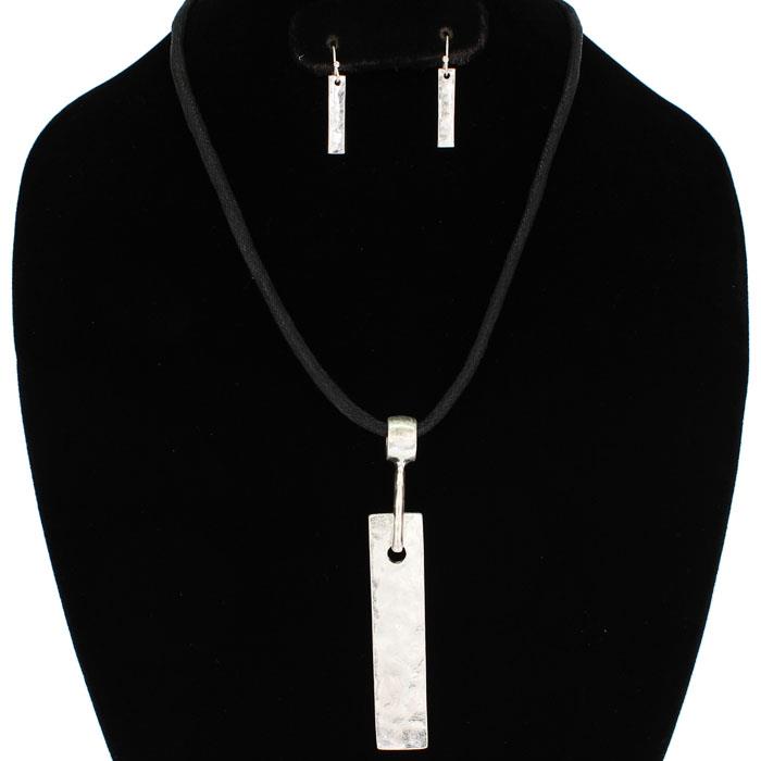 Simple Metal Drop Necklace Set