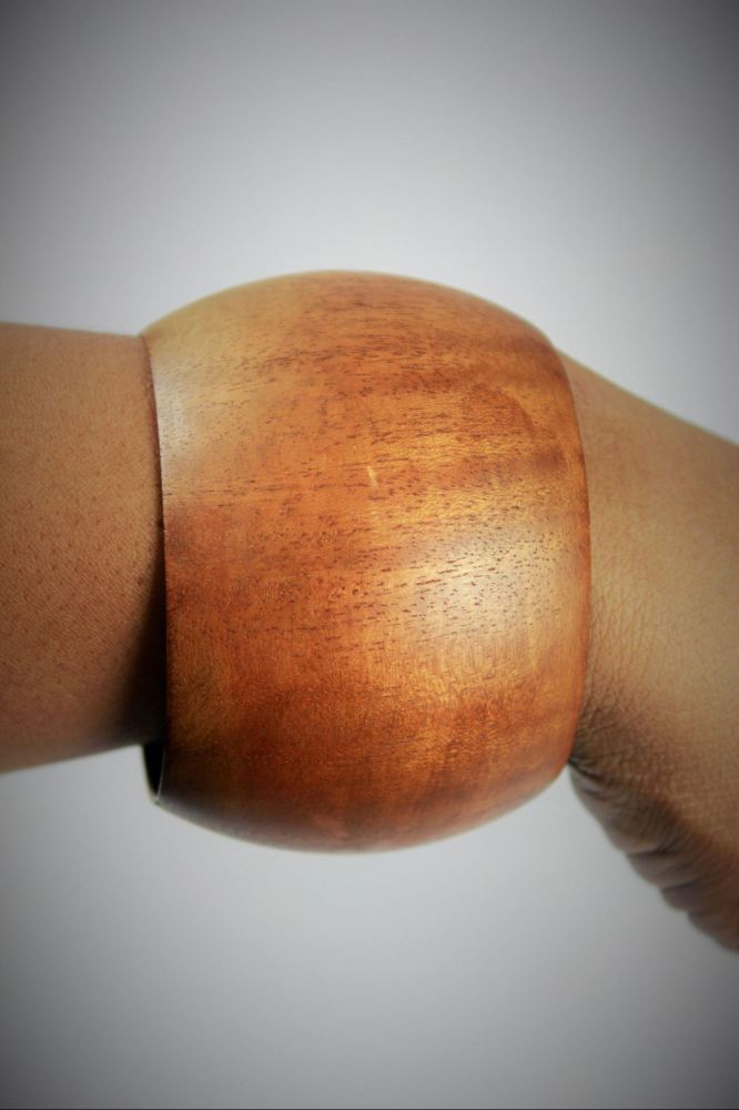 Fashion Wooden Bangle