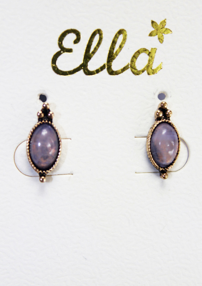 Vintage Gold Trim Earrings