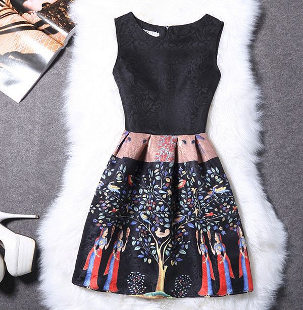 SKU: B4945 Printed Skater Dress Size: M