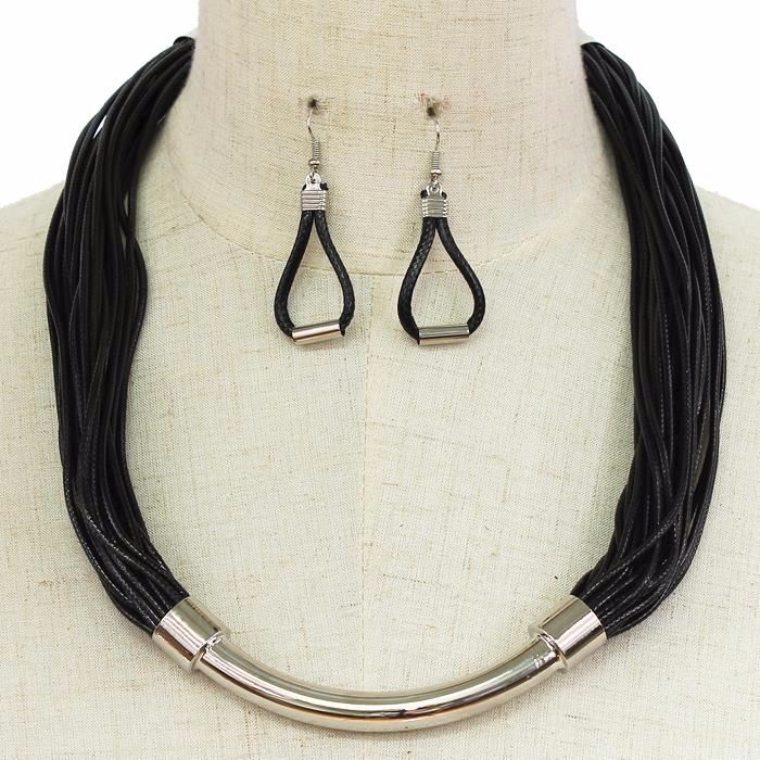 Wired Necklace Set 