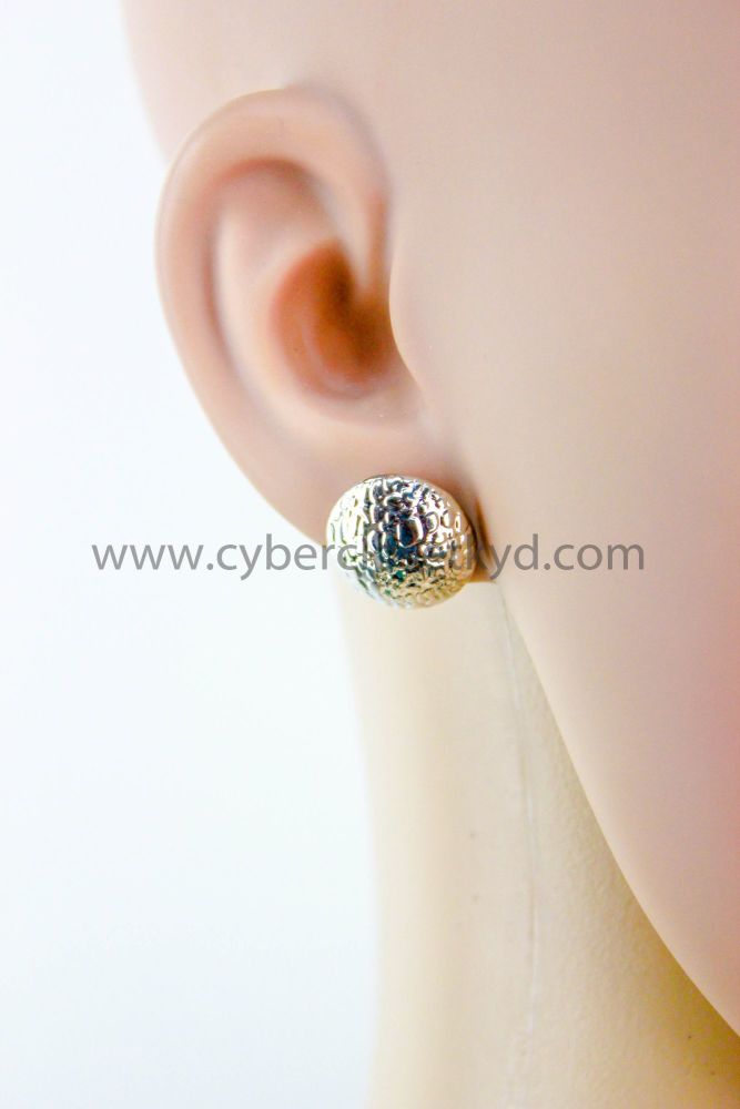 Small Silver Stud Earring 