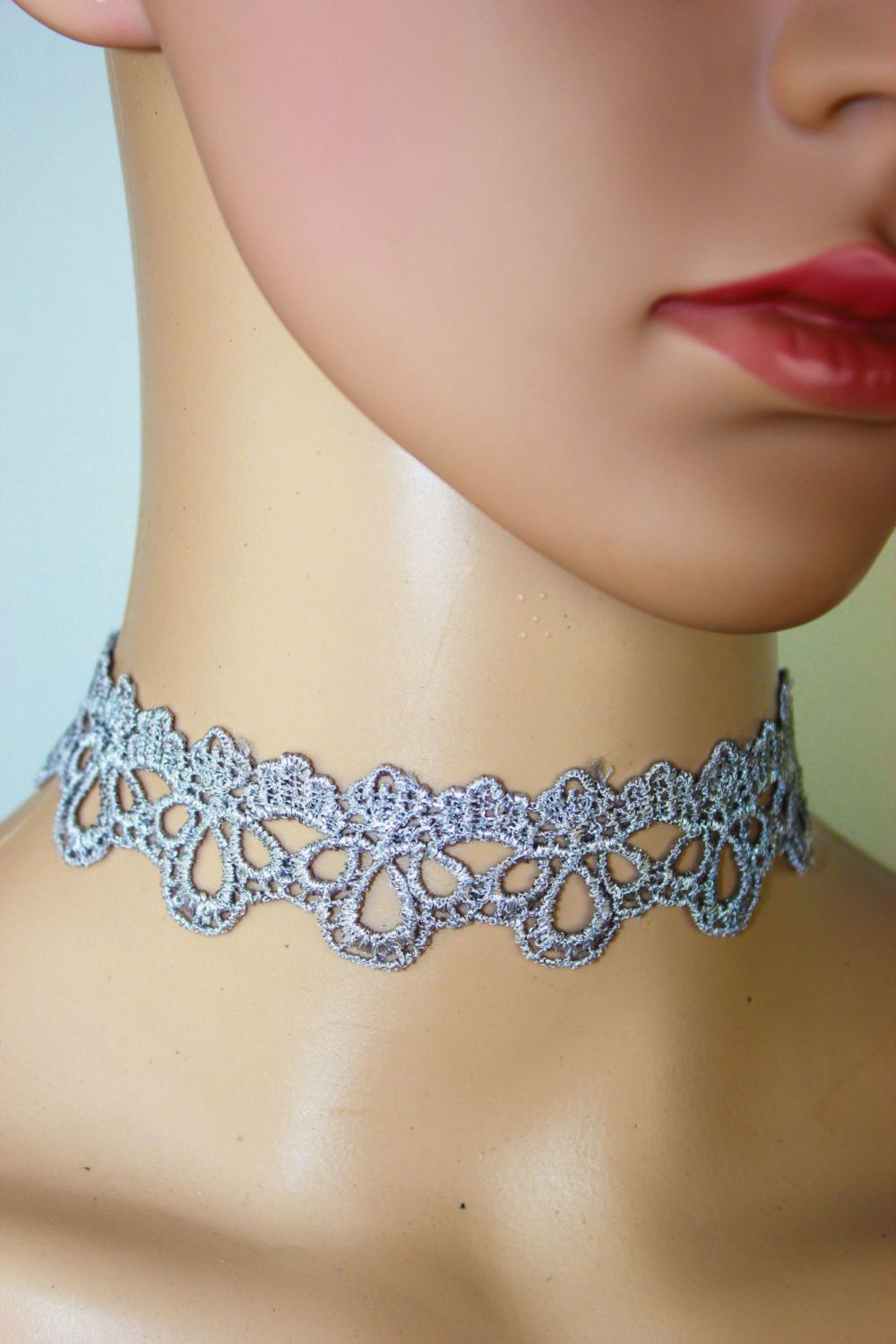 Grey M Size Lace Choker