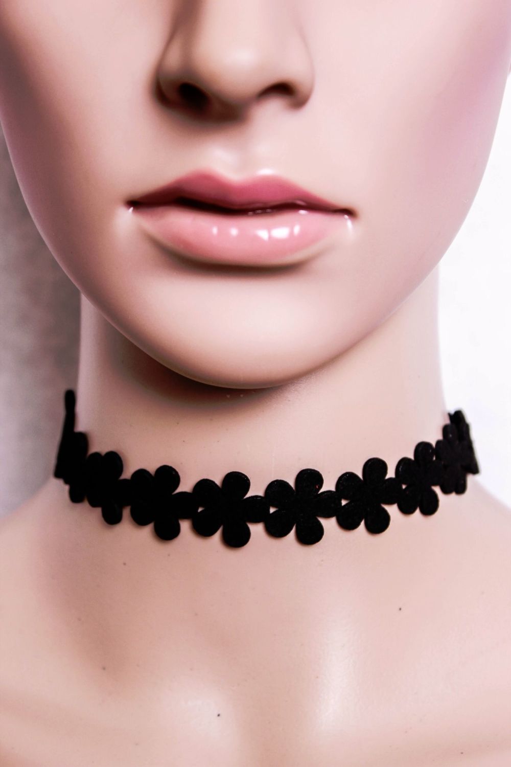 Flowers Black Choker