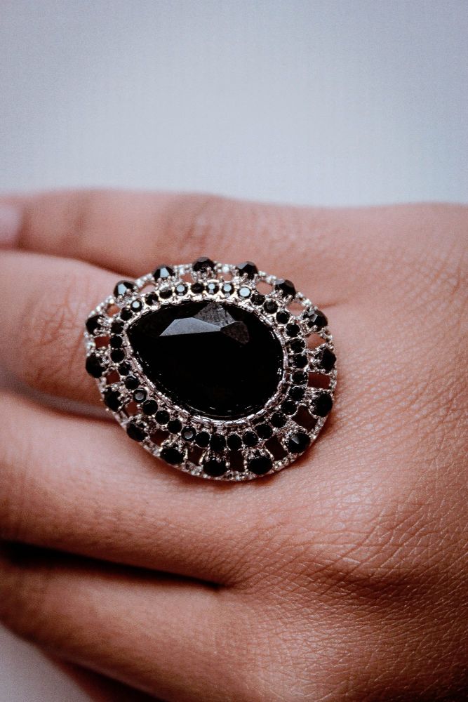Black/Silver Crystal Fashion Ring Size: Adjustable