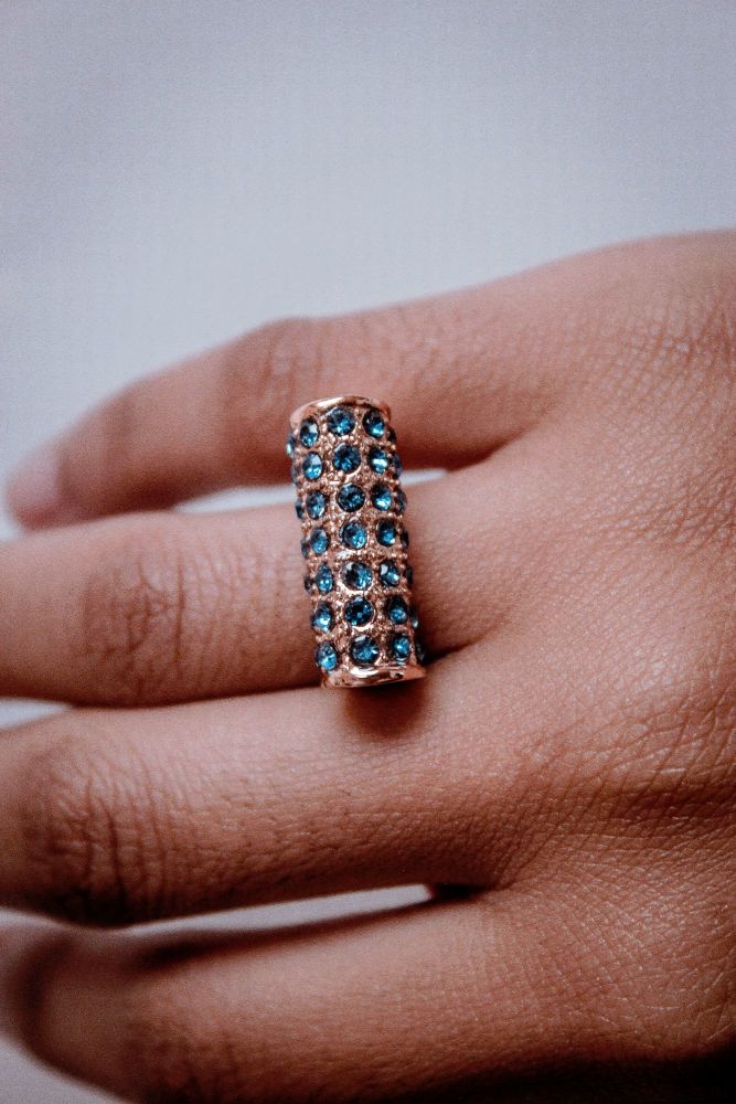 Blue/Gold Rhinestone Fashion Ring Size: 19