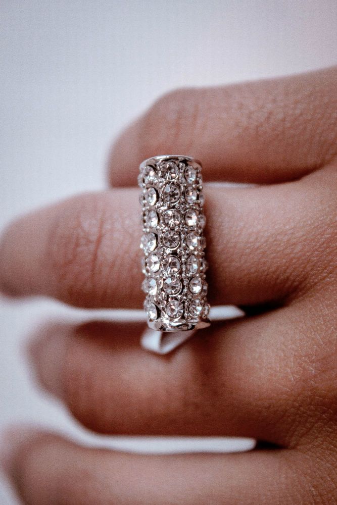 Silver Rhinestone Fashion Ring Size: 17
