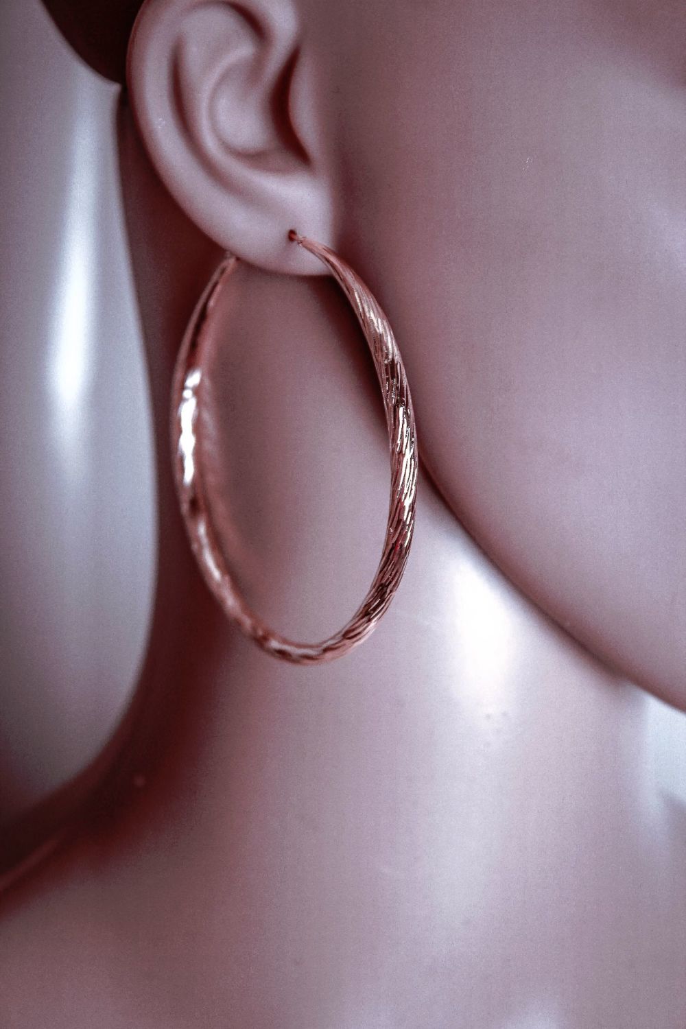 Swirl Shape Gold Hoop Earring