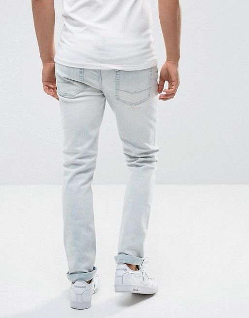 #107 Slim Fit Stretch Light Wash Jeans Size: 34 x 32 