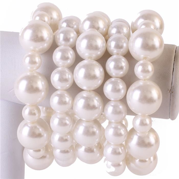 White 5 Piece Pearl Bracelet Set