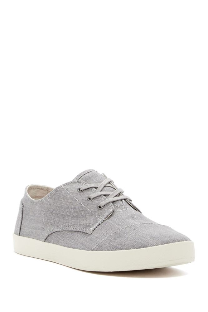 Grey Canvas Sneaker|Size: 9D