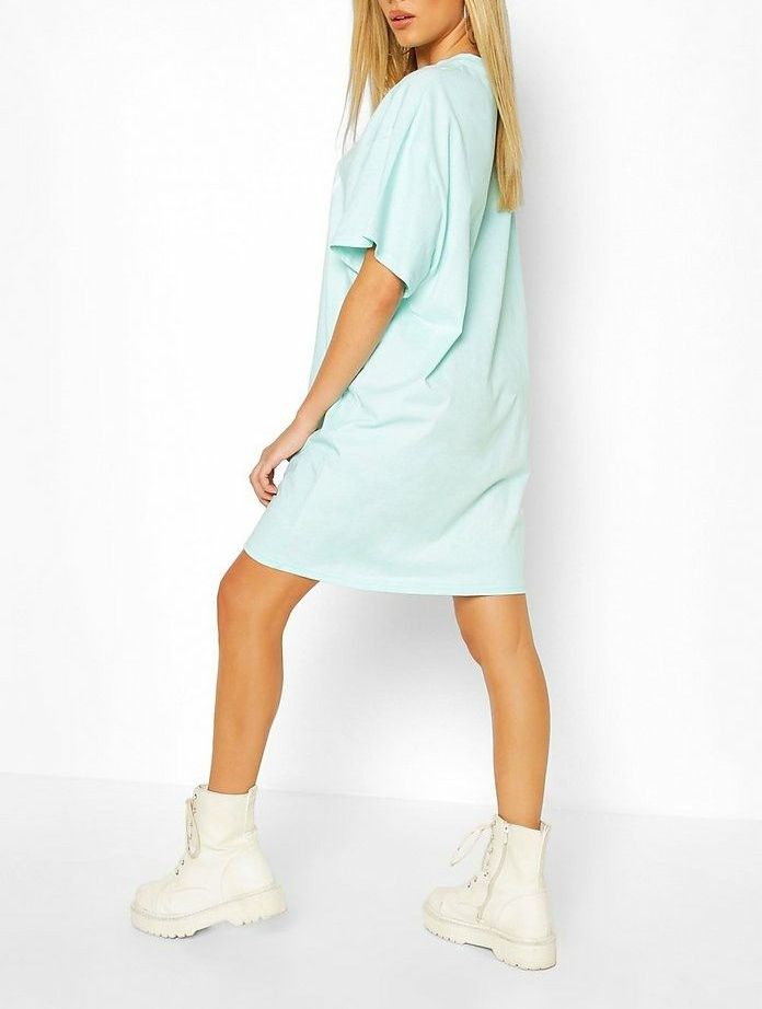 B249 Long Sleeve Printed T-Shirt Dress Size: M