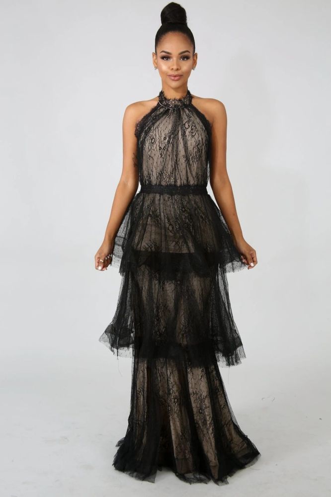 B330|Black Flare Maxi Dress Size: M