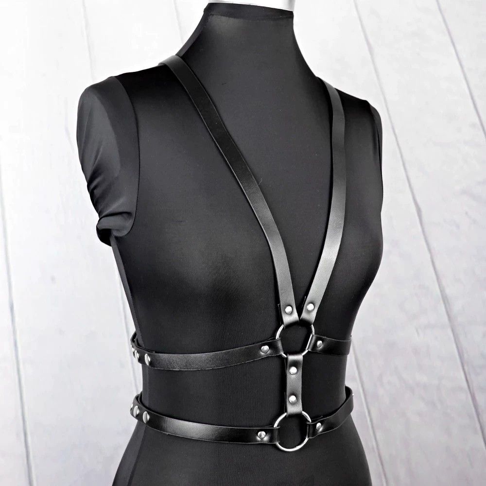 #007 Black Pu-Leather Harness Suspenders Garter Belts Size: OS