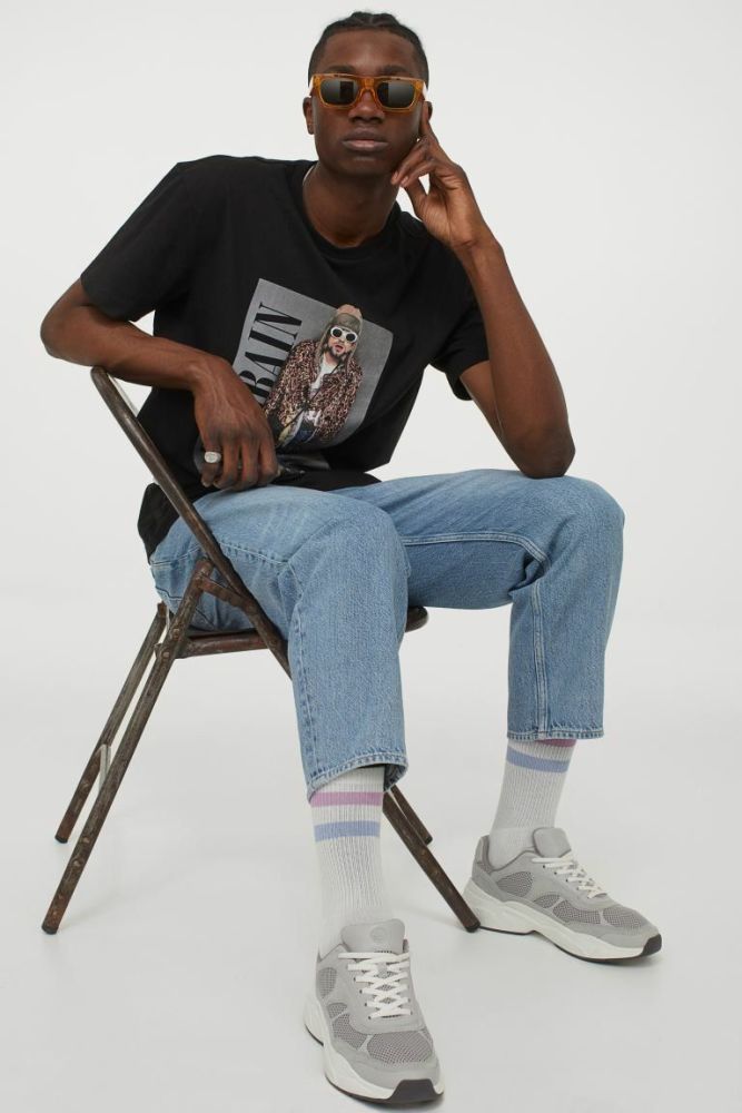 Black/Kurt Cobain Regular Fit T-shirt Size: M