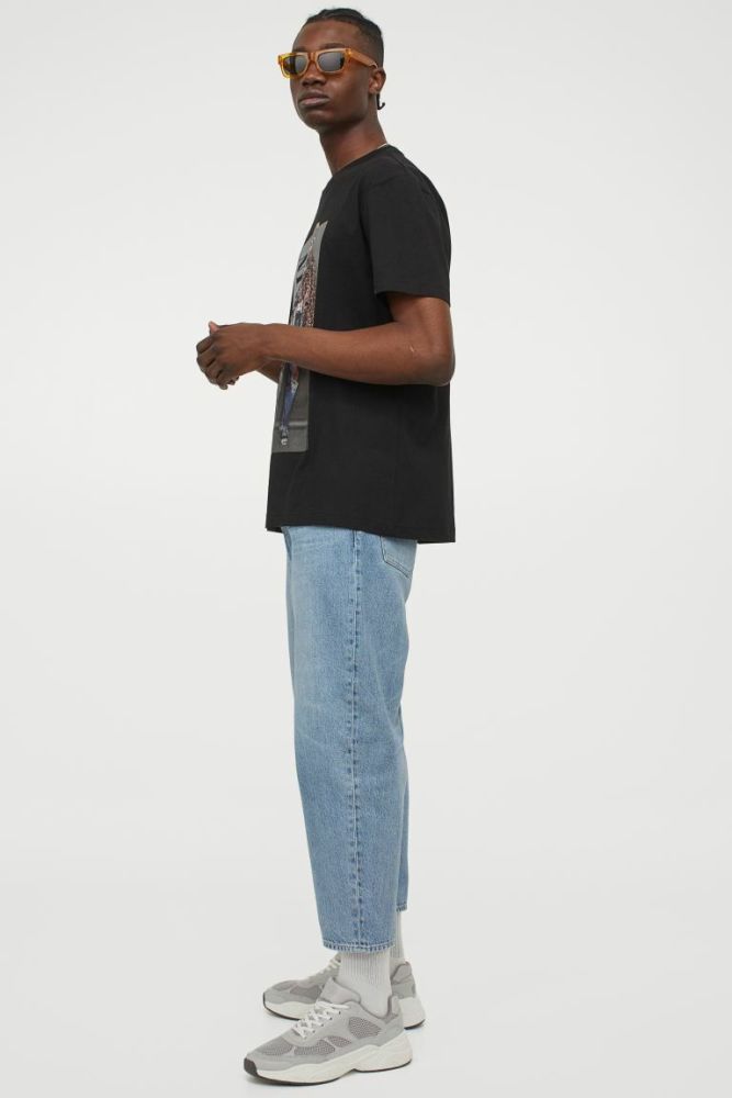 Black/Kurt Cobain Regular Fit T-shirt Size: M