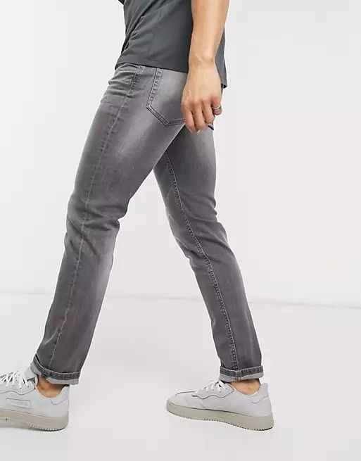 Close-Fitting Regular On The Waist Gray Slim Fit Jeans Size: W32 L30