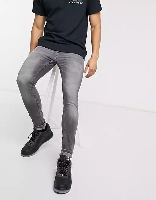 New Look Gray Spray On Jeans Size: W32 L34