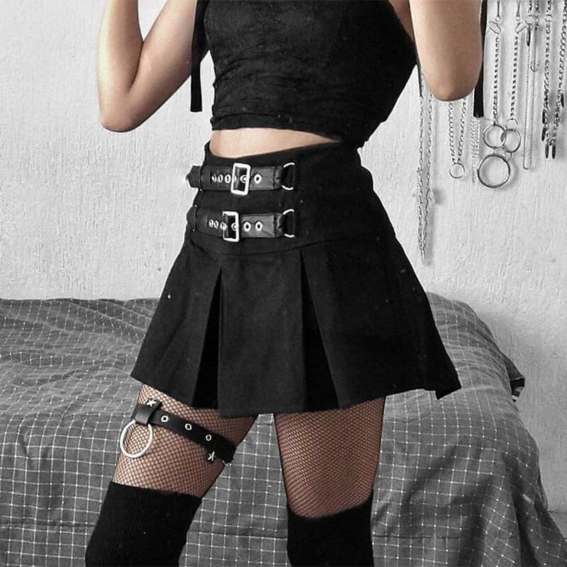 Black Gothic/Punk Leather Trim Pleated High Waist Mini Skirts Size: S/M