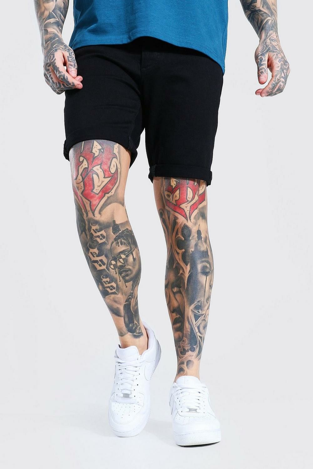 Black Stretch Skinny Fit Denim Short Size: 32