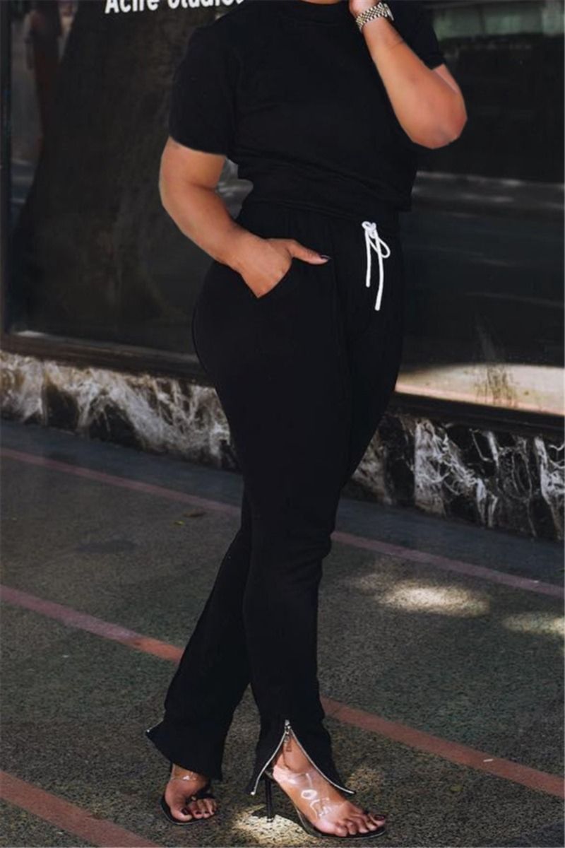 Black Stretch Round-Neck Zip-Up Leg Two-Piece Set Size: L
