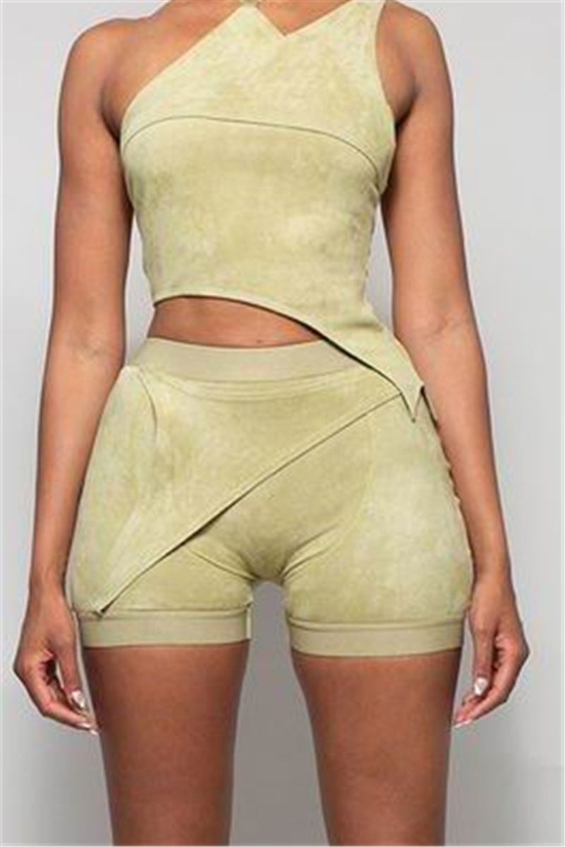 Sleeveless Halter Neck Two-Piece Set Size: 