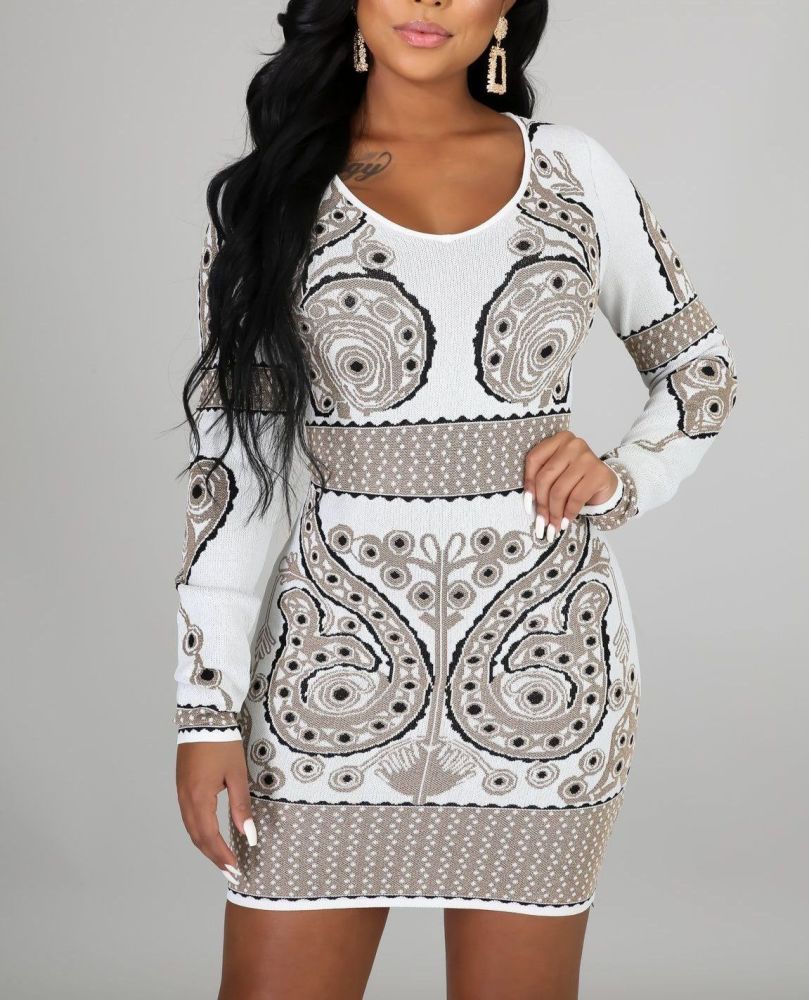B567 White Vision Shimmer Long Sleeve Dress Size: M