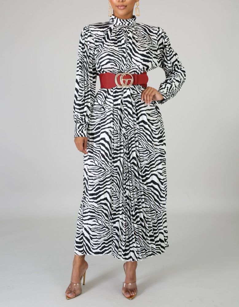 C713 Zebra Outbreak Long Sleeve Dress Size: L