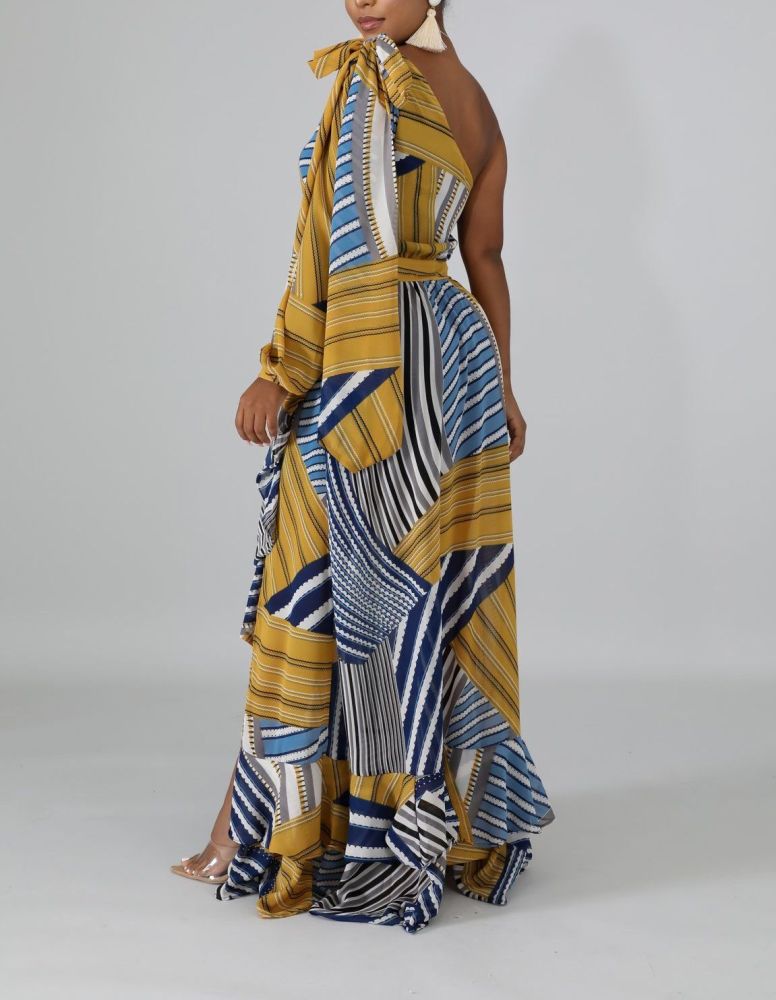 B559 Blue Chiffon Stripe Swirl Dress Size: M
