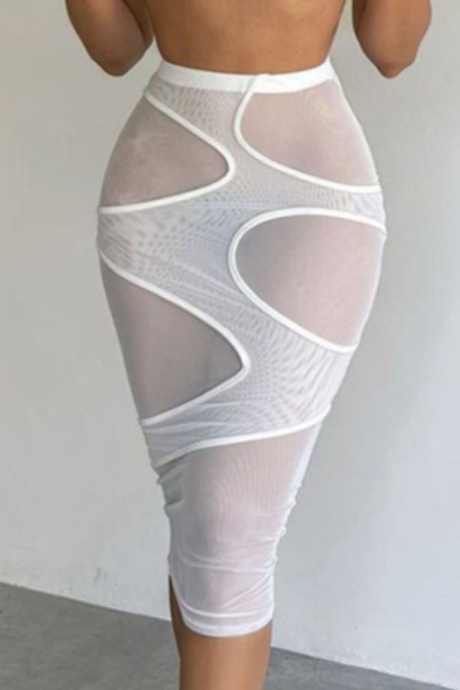 White Mesh See-Through Mid-Waisted Skirt Size: M
