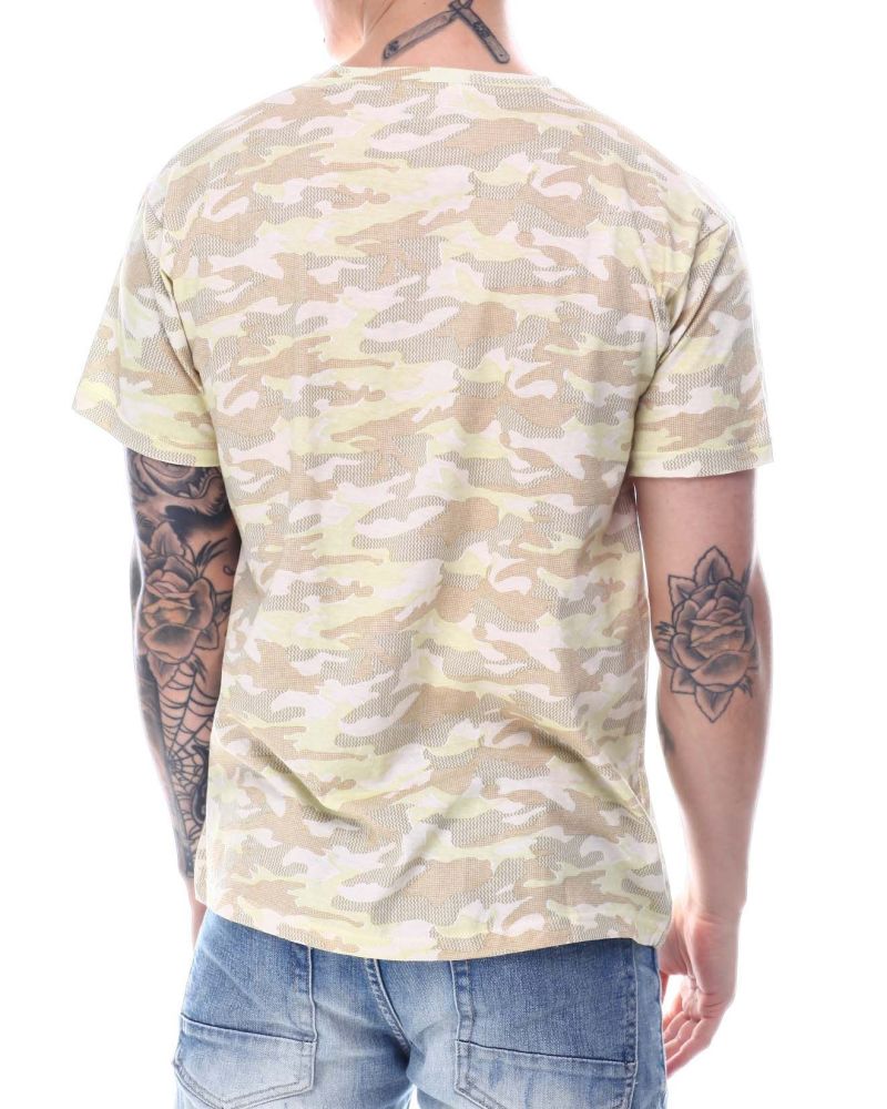 Camo Print Short Sleeve T-Shirt Size: M