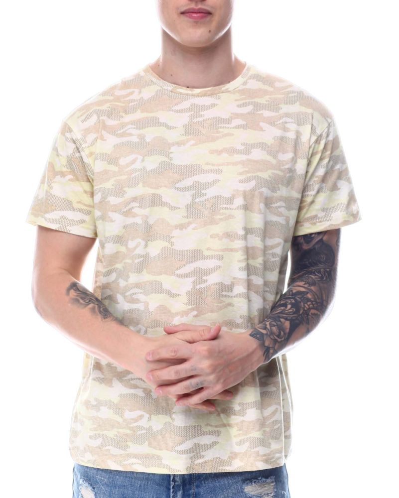 Camo Print Short Sleeve T-Shirt Size: M