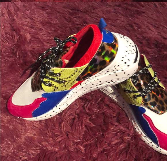 Colorblock Printed Sneakers Size: 7.5